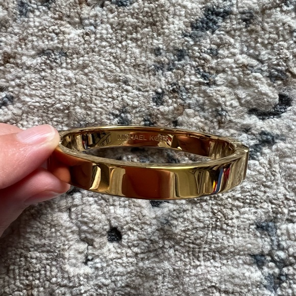 Michael Kors Bracelet - Picture 3 of 4